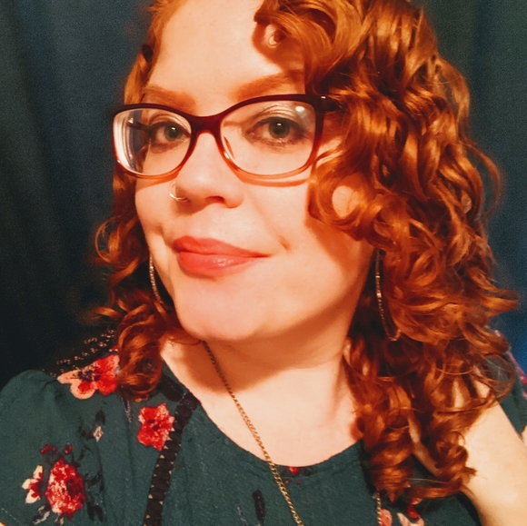 Meet your Posher, Jen - Picture 1 of 1